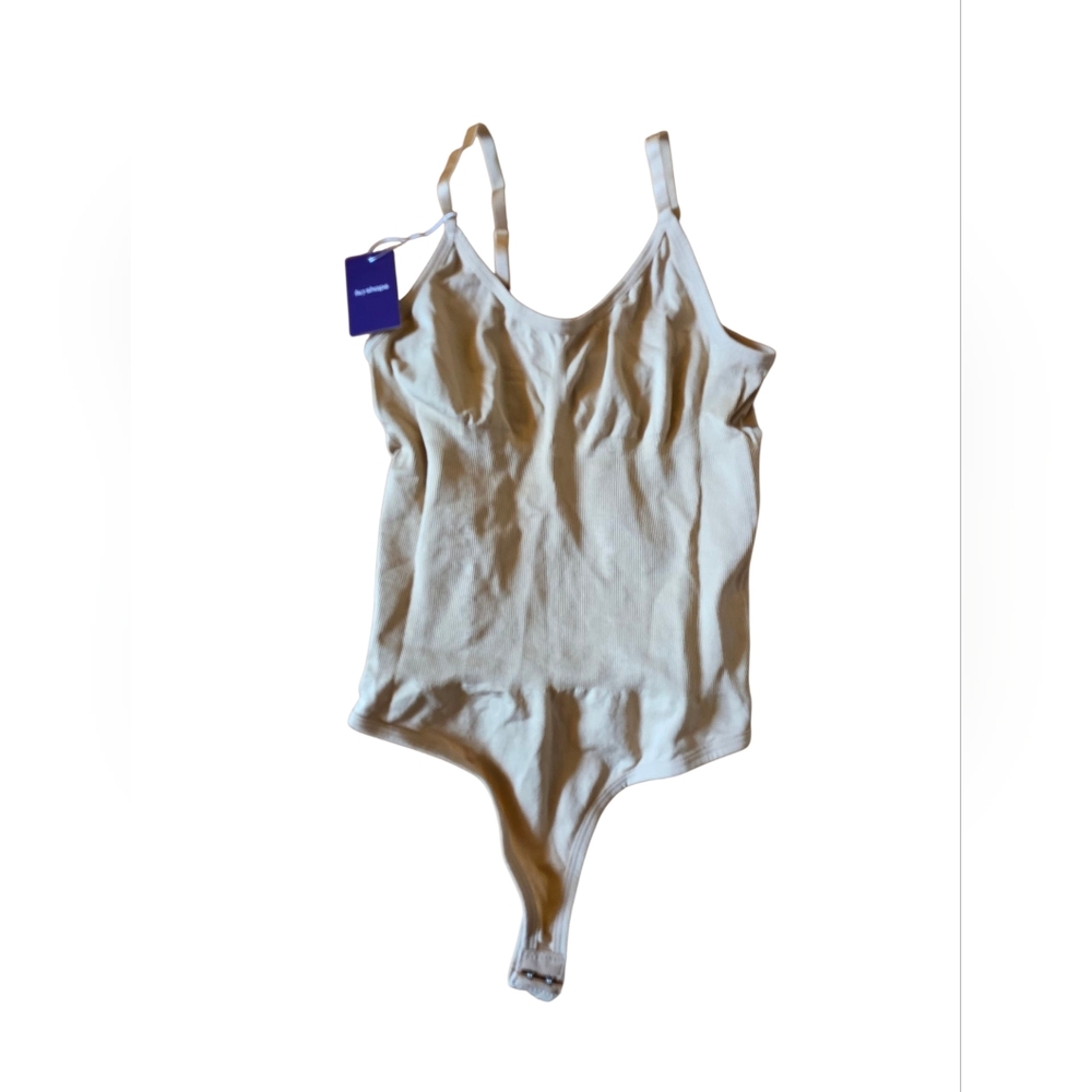 Hey Shape Ribbed Beige Strappy Layering Bodysuit Size M NWT